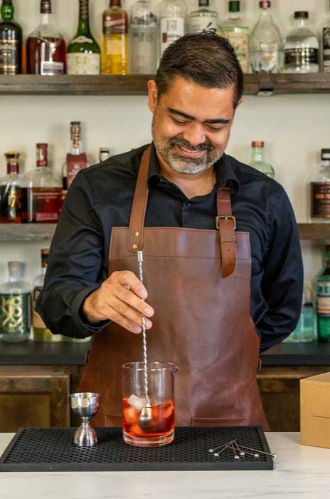 becoming a mixologist