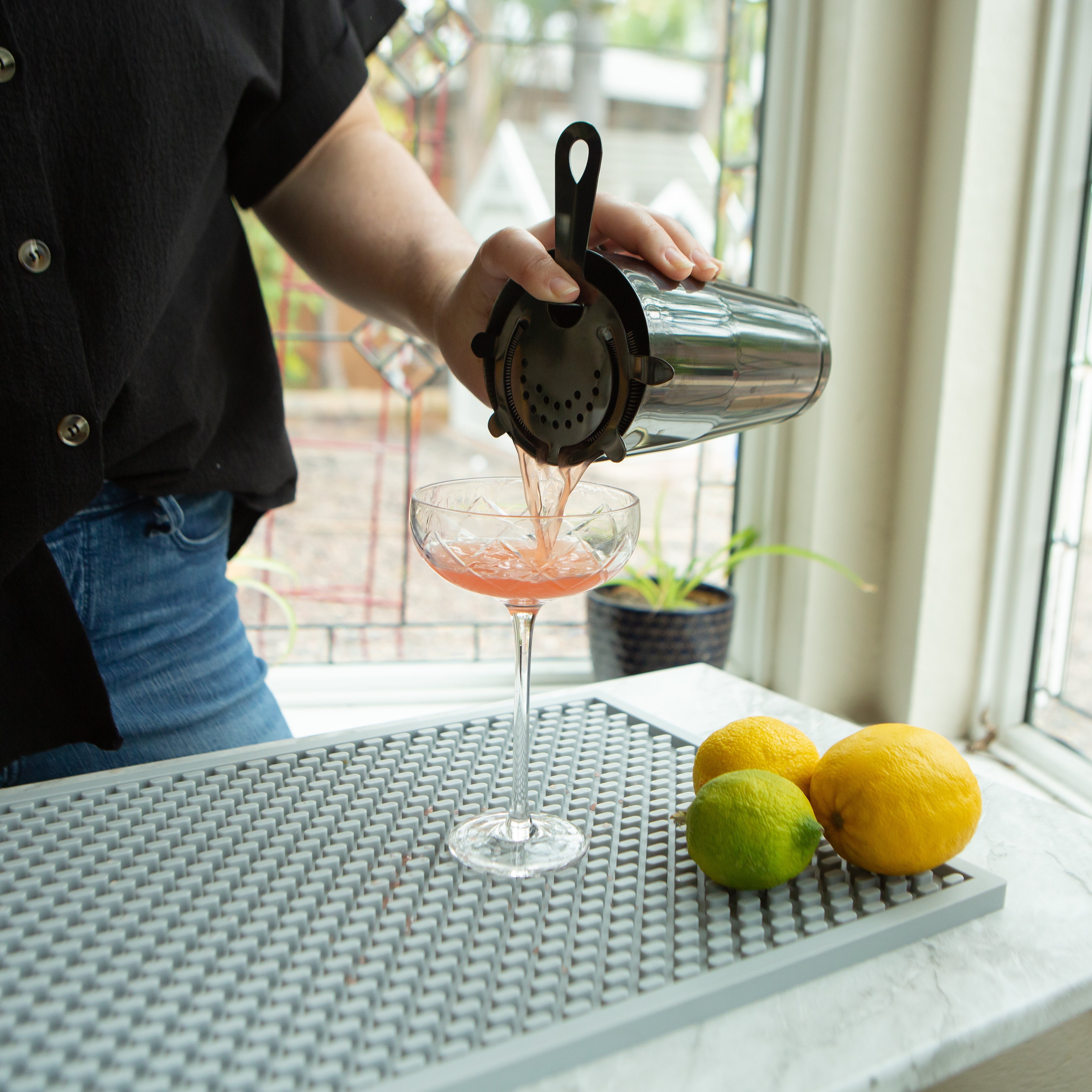 4-Prong Hawthorne Strainer Black