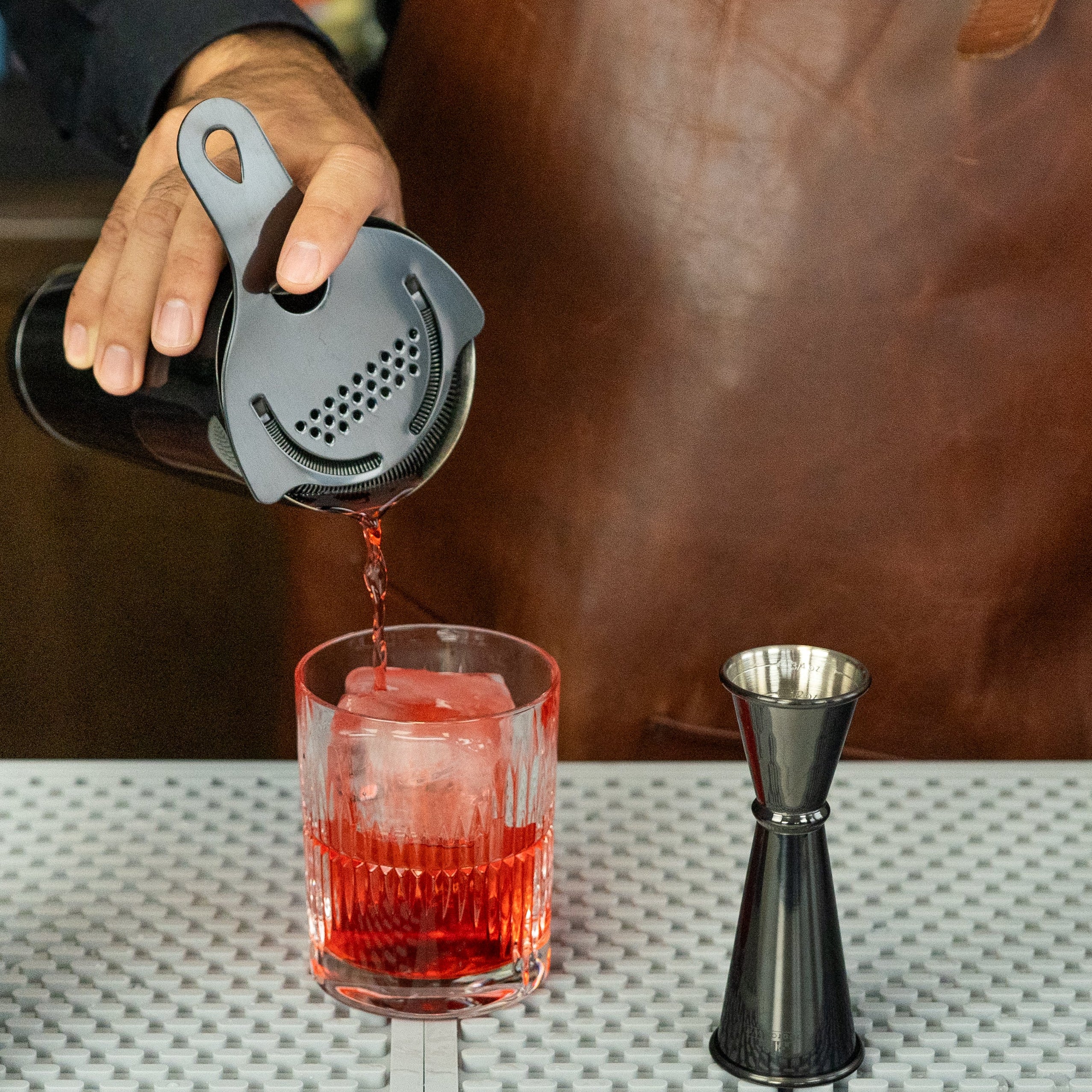 Black Hawthorne Strainer
