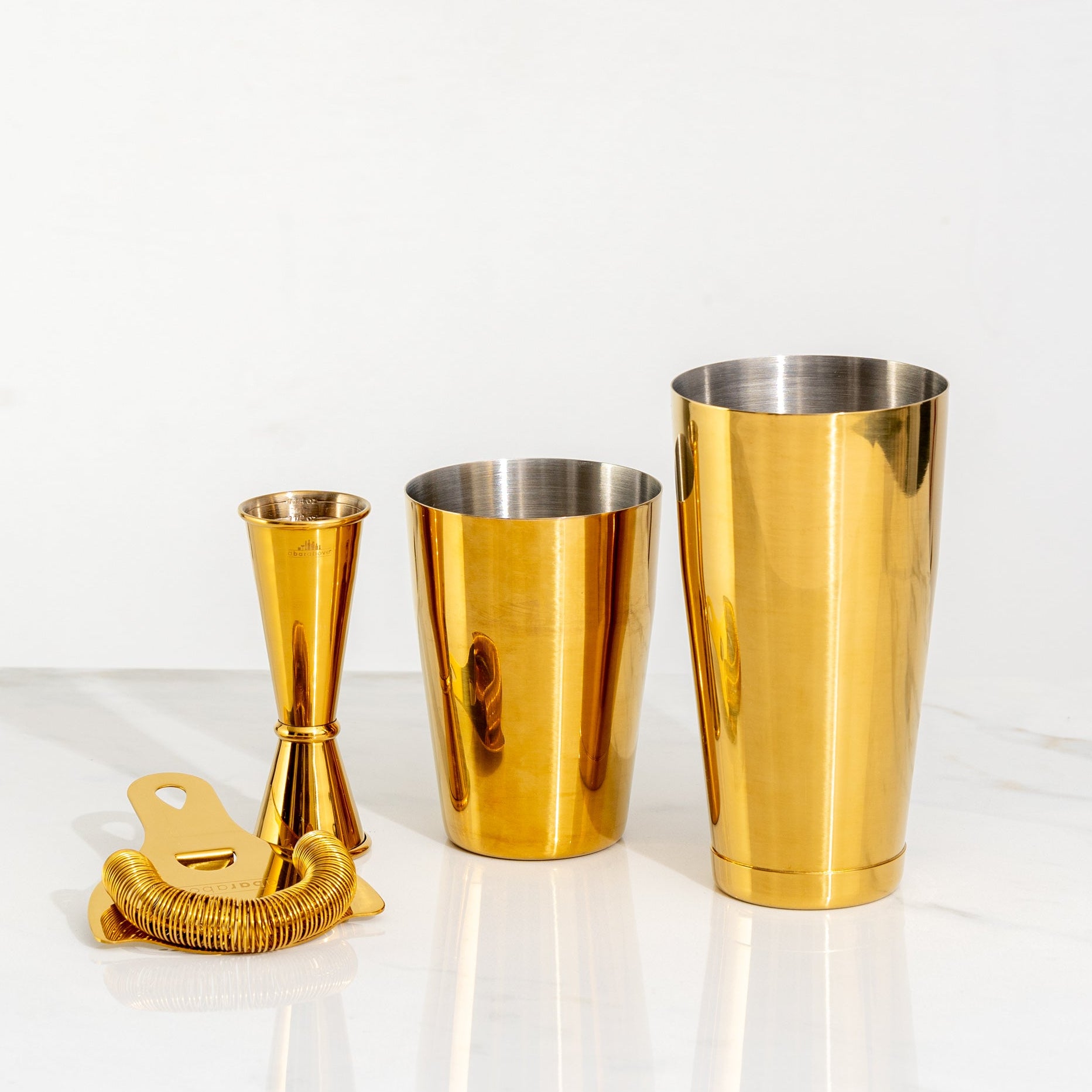 4-Piece Cocktail Shaker Set - Gold