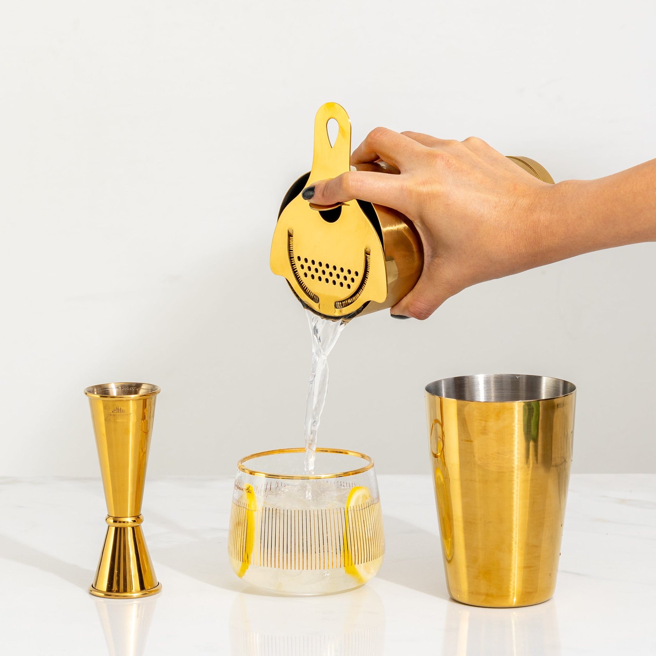 4-Piece Cocktail Shaker Set - Gold